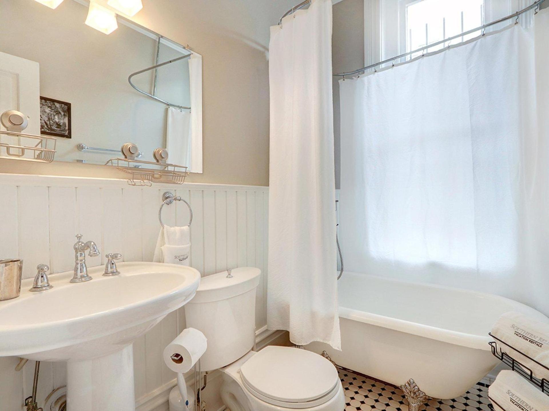 Apartment Bolton Forsyth Savannah